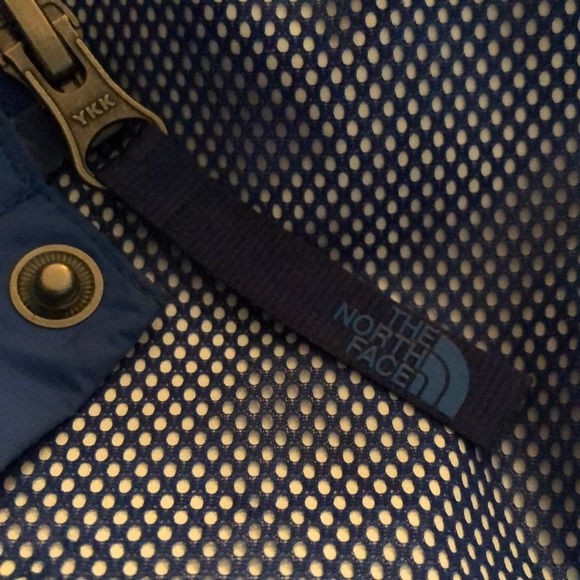 Boys north face light weight, gently used size 7-8 - Picture 7 of 8